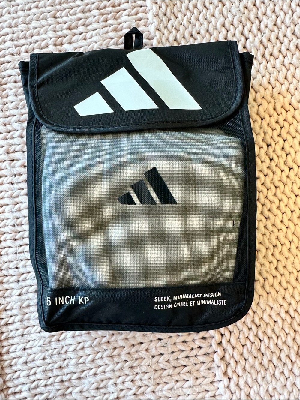 Adidas 5 inch volleyball knee pads white size women’s large new in package